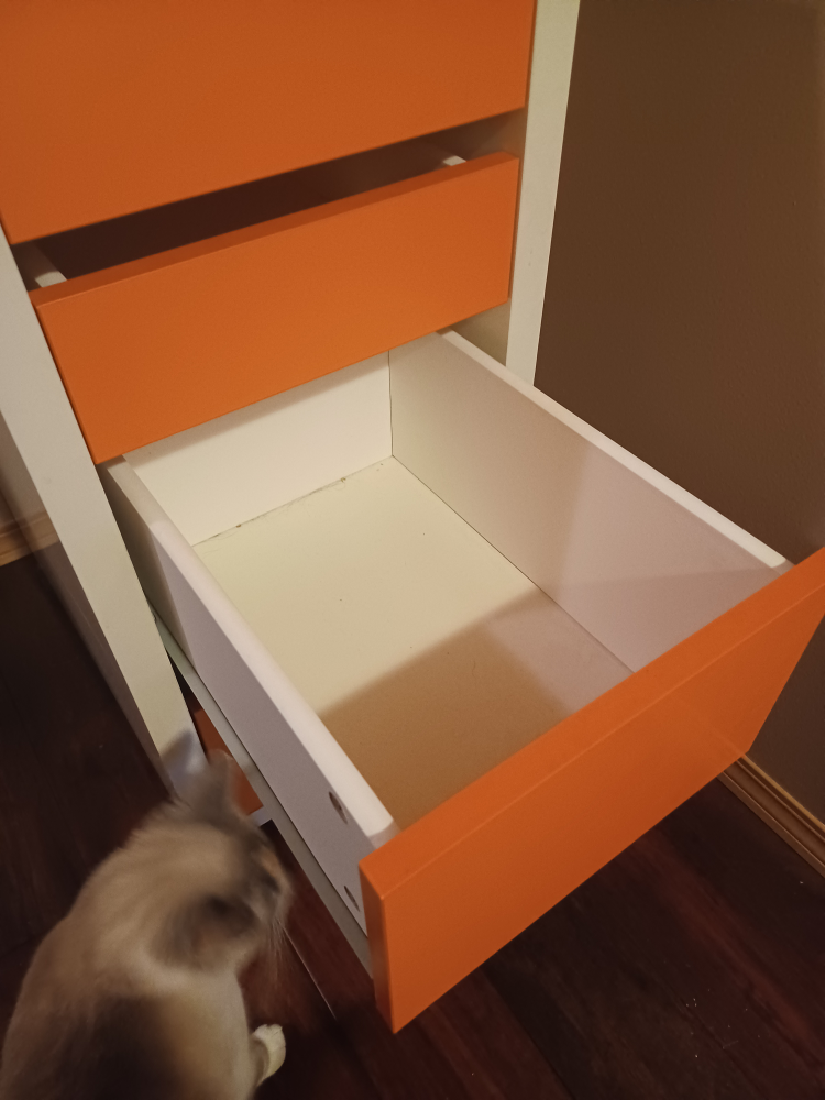 desk drawer. - photo 3