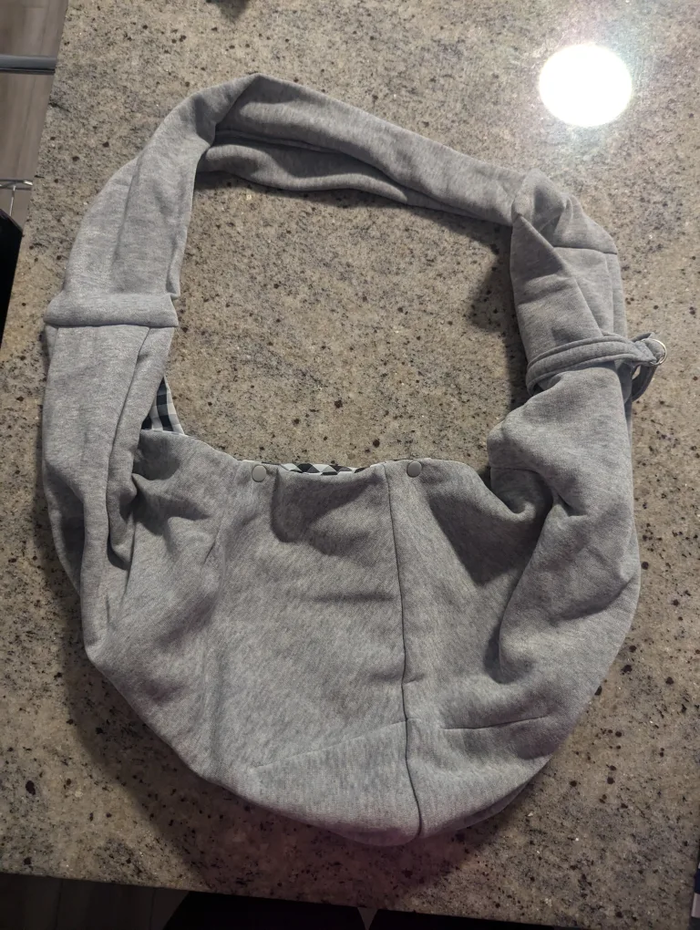 Pet Sling Carrier image indicator(4)