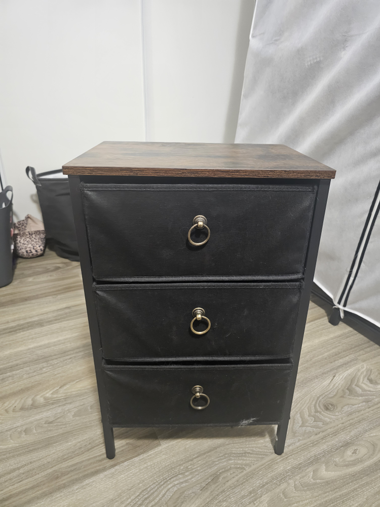 3 Drawer Nightstand/End Table