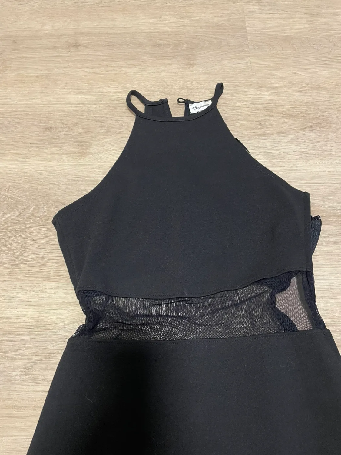 Dynamite dress image indicator(2)