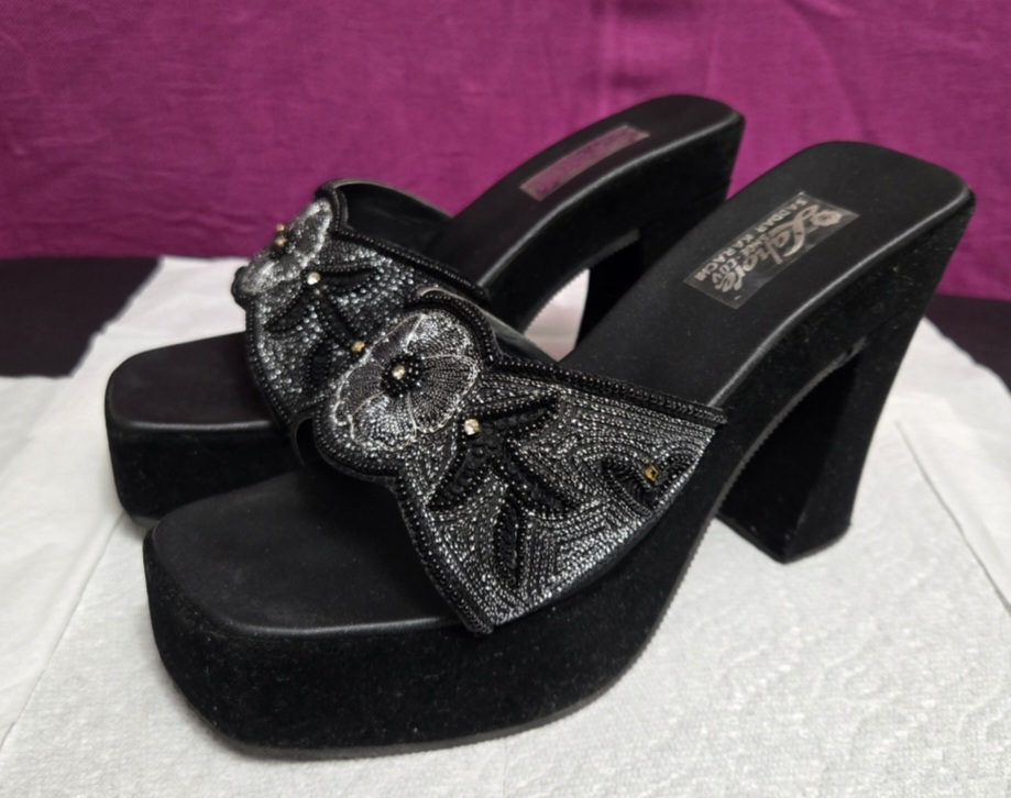 Women's Black Platform Sandals - photo 2