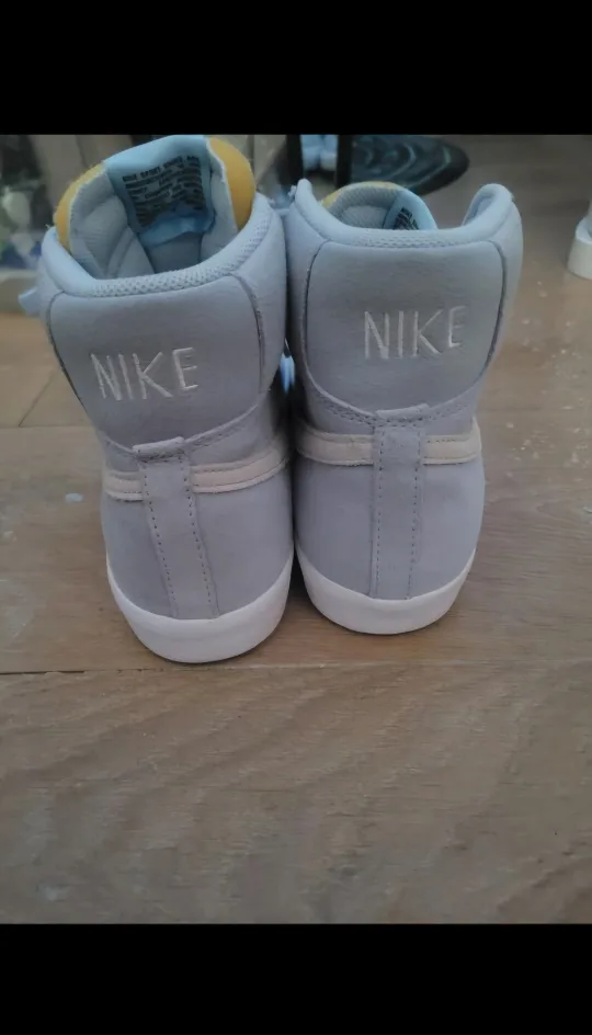 2020 Nike  Blazer Mid 77 'Hydrogen Blue' image indicator(2)
