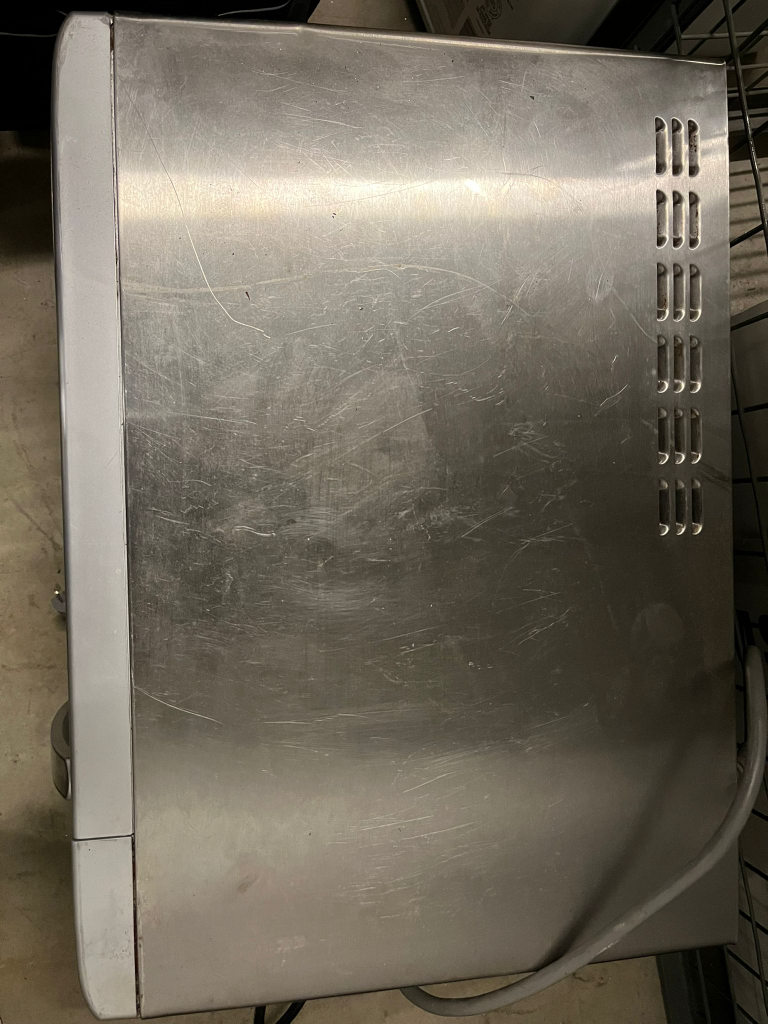 Microwave - photo 2
