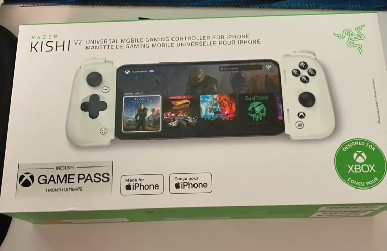 Razer Kishi V2 Mobile Gaming Controller for iPhone thumbnail