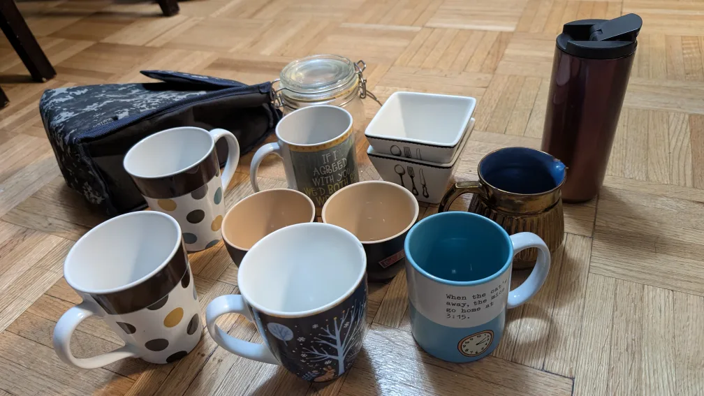 Miscellaneous kitchen items#freecycle image indicator(10)