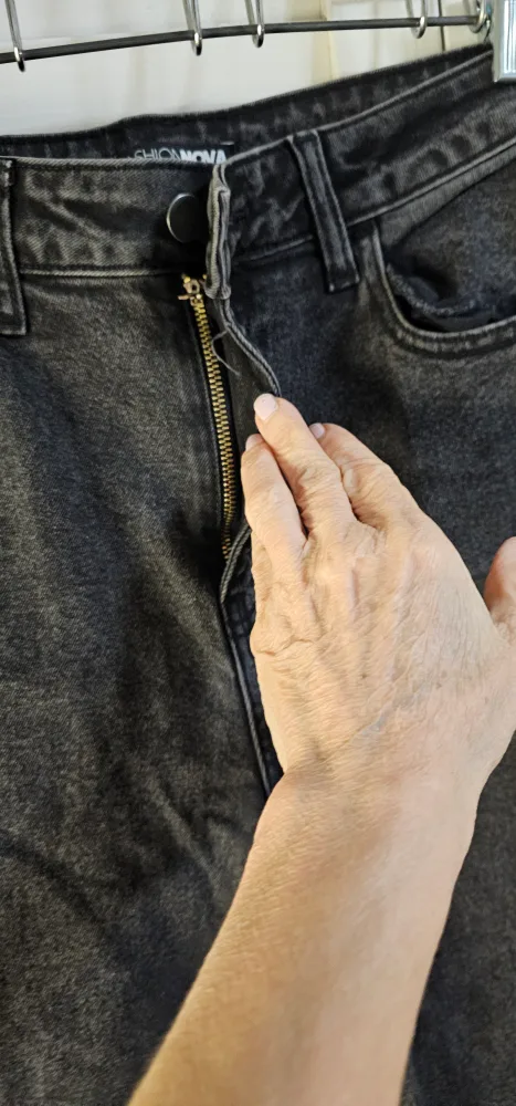 Fashion Nova Black Acid Wash Jeans #ThriftyPicks image indicator(4)