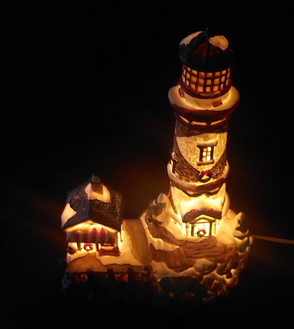 Lighted Christmas Village Lighthouse and Cottage - photo 2