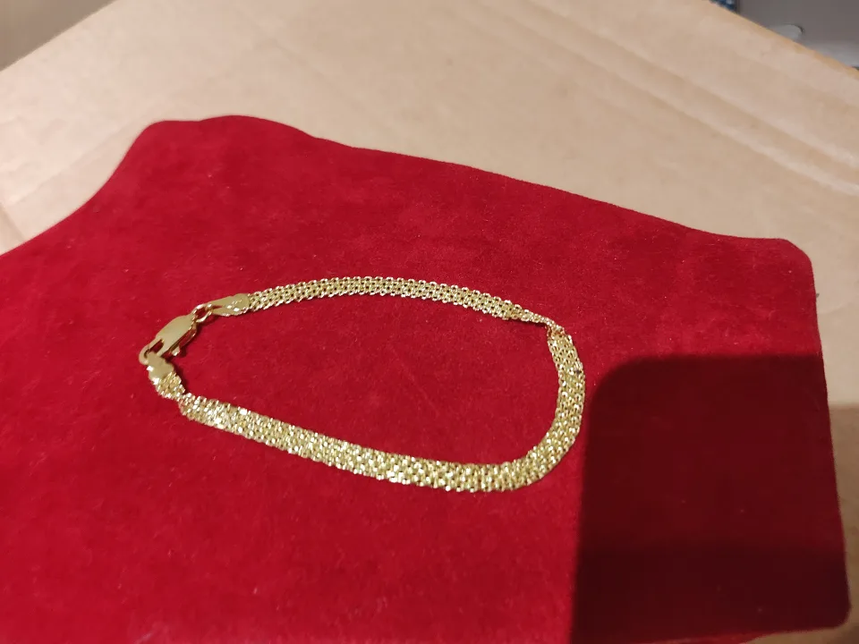Gold Bracelet image indicator(3)