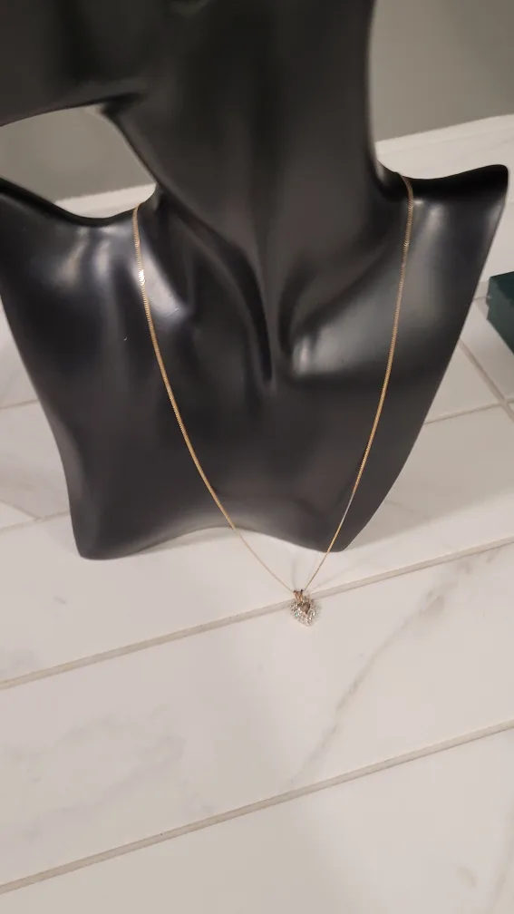 Diamond Heart Pendant Necklace image indicator(3)