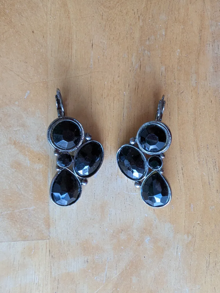 Black Crystal Statement Earrings image indicator(4)