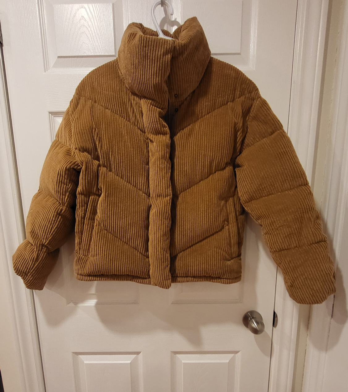 Aritzia puffer jacket -Wilfred The Cloud Puff