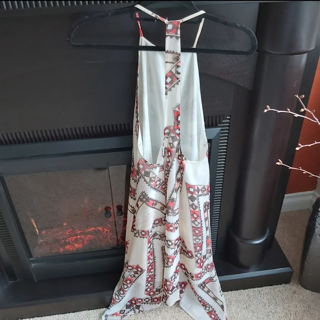 White, Red, and Black Geometric Print Halter Dress image indicator(4)