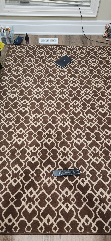 Brown and beige patterned rug - photo 2