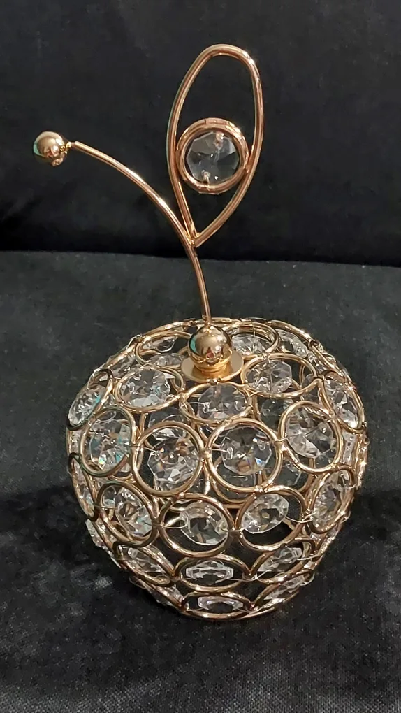 BNIB 3pcs Golden Crystal Fruit  decor Apples, Pears & Pineapples image indicator(6)