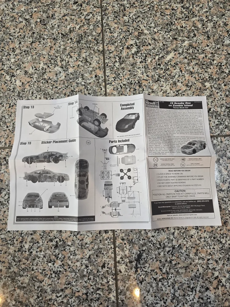 Revell Pro Finish Scooby Doo Jerry Nadeau Zombie Island Nascar image indicator(7)