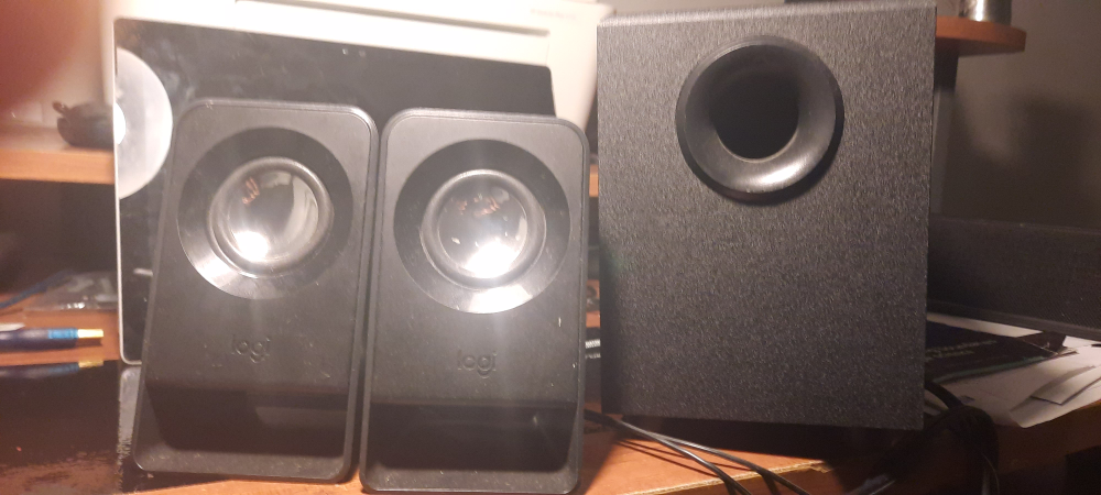 Logi Speaker System 2.1 - photo 2