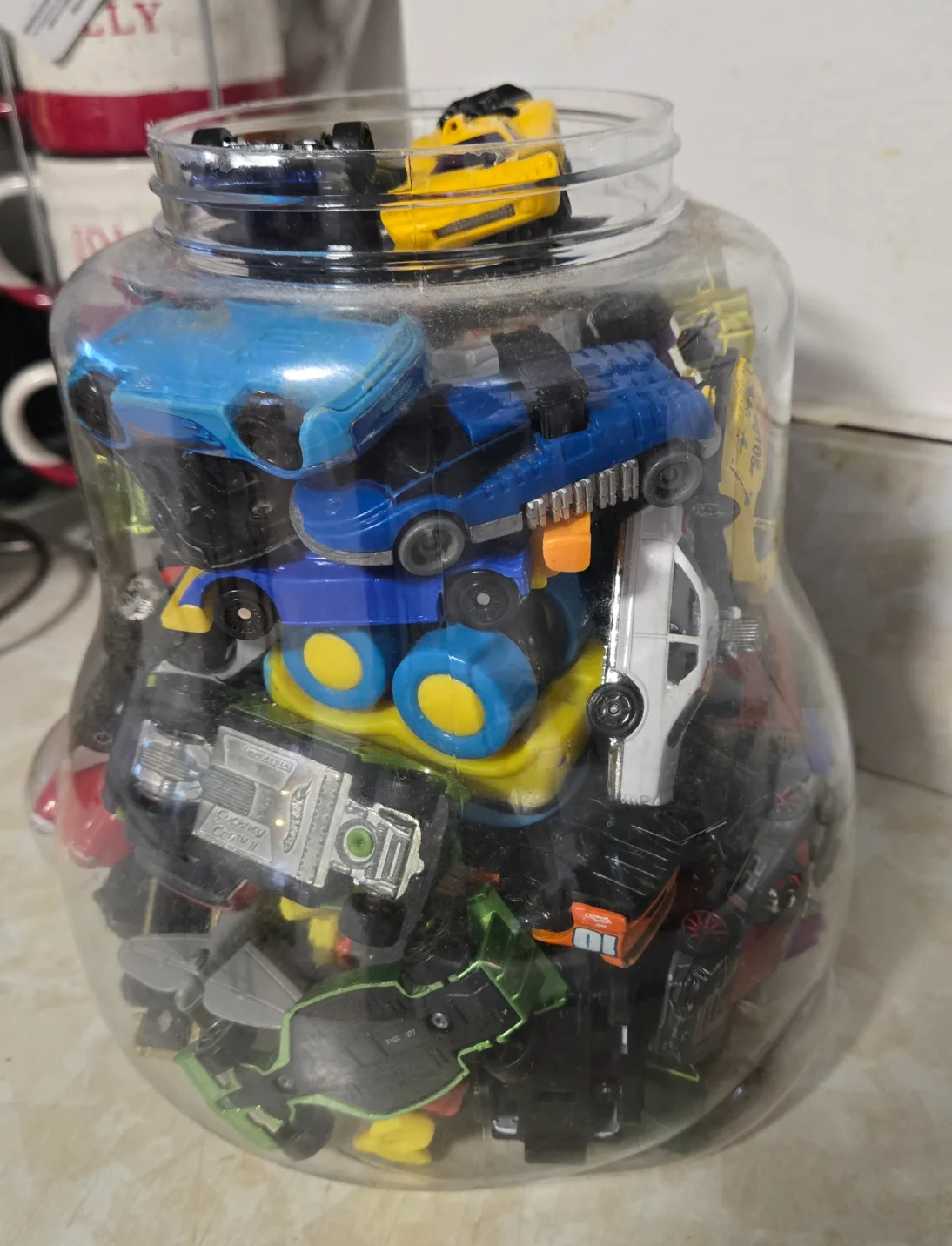 Large Lot of Hot Wheels & Matchbox Cars image indicator(5)