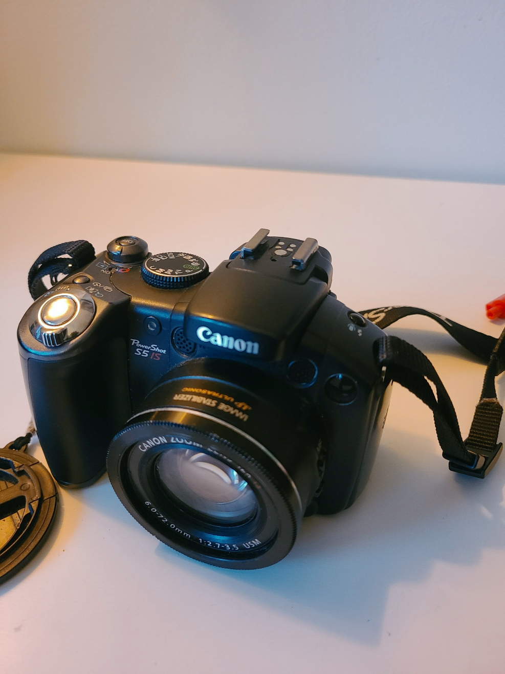 Canon PowerShot S5 IS 8MP Digital Camera - photo 5