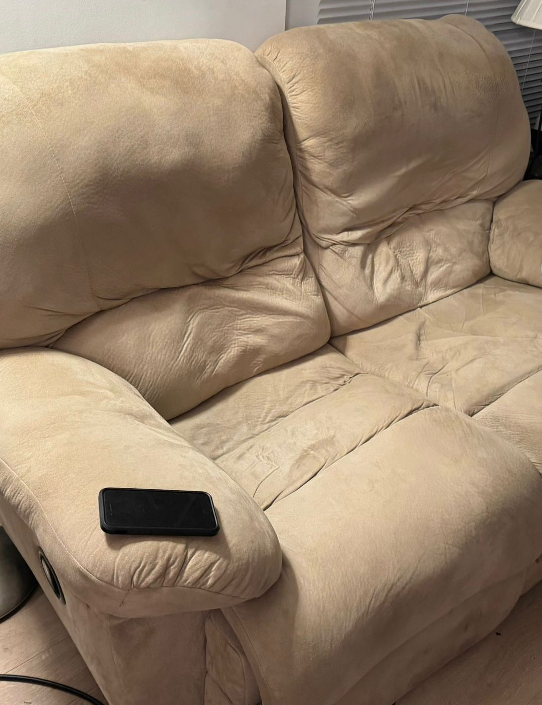 Recliner Love Seat - photo 3