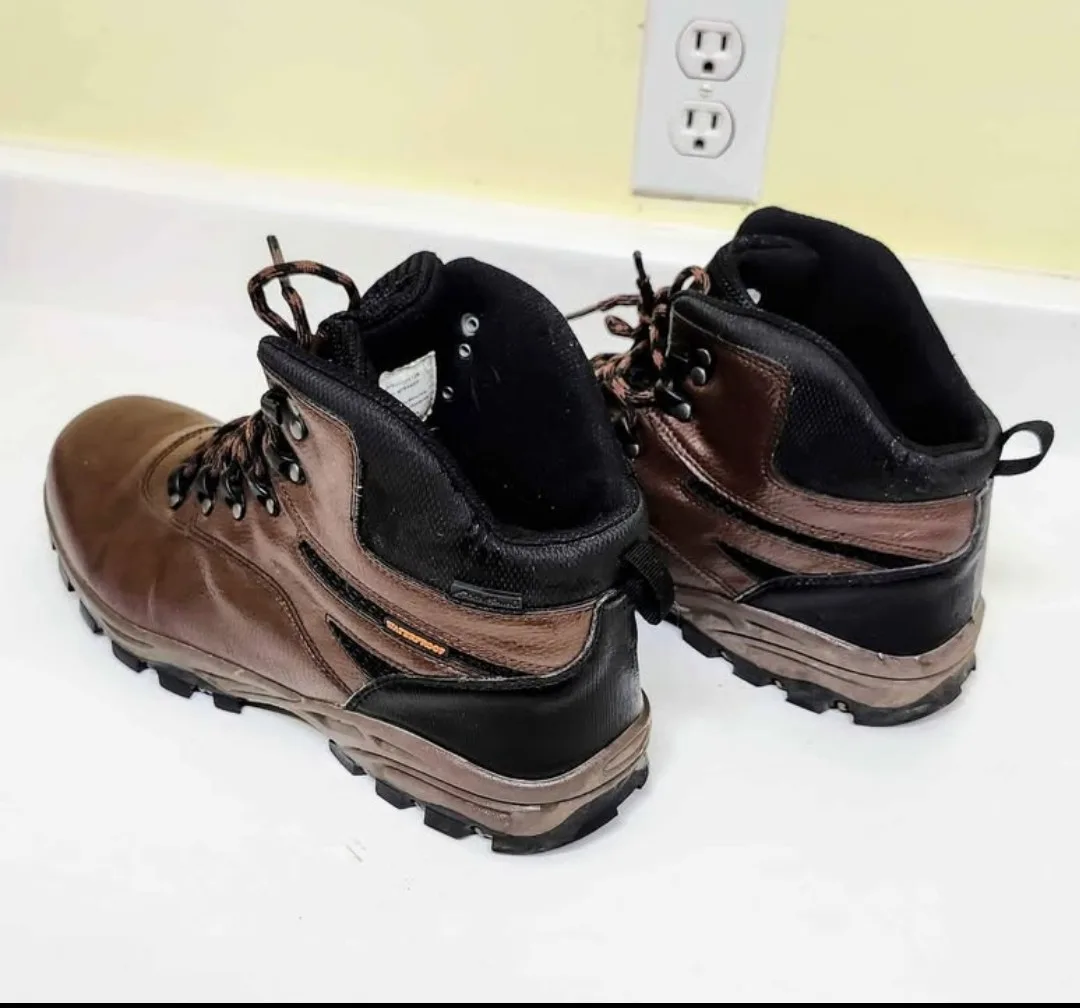Mens Brown Hiking Boots image indicator(2)