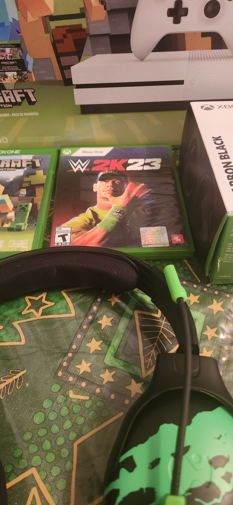 Xbox One Minecraft Bundle - photo 3