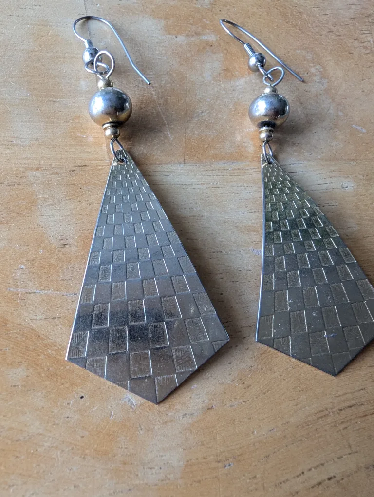 Vintage Silver Tone Geometric Earrings image indicator(6)