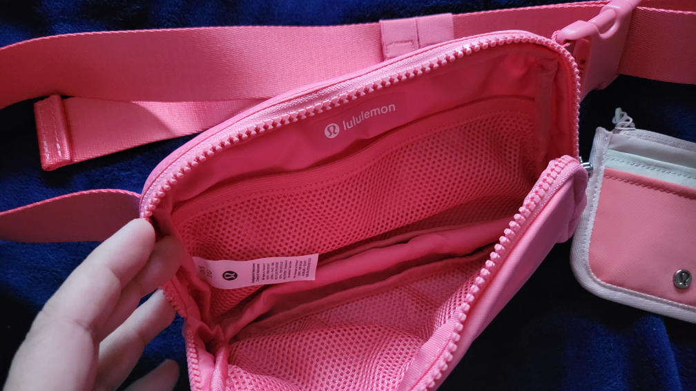 Lululemon belt bag and wallet - photo 4