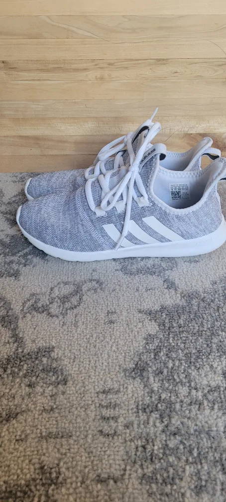 Adidas Running Shoes image indicator(2)