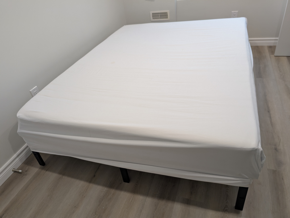 IKEA SONGESAND Queen sized Bed Frame with Mattress. Less used. - photo 3