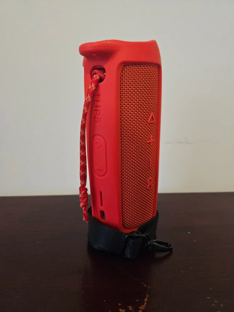 JBL Flip 5 Portable Bluetooth Speaker (red) image indicator(2)