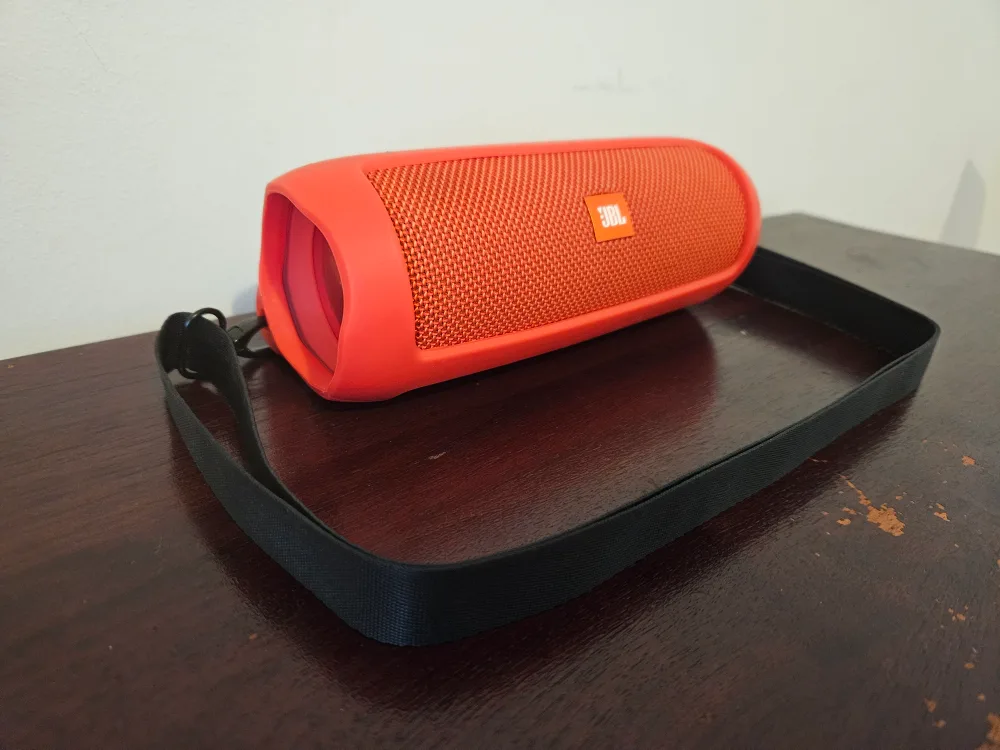 JBL Flip 5 Portable Bluetooth Speaker (red) image indicator(4)