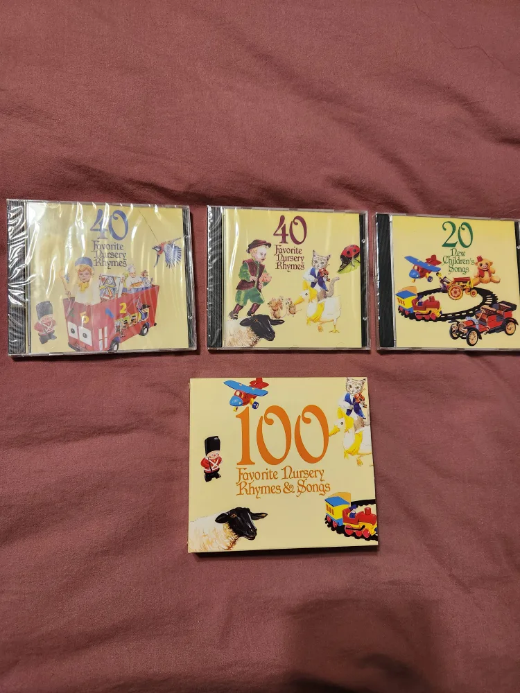 100 Favorite Nursery Rhymes & Songs - 3 CD Set image indicator(3)