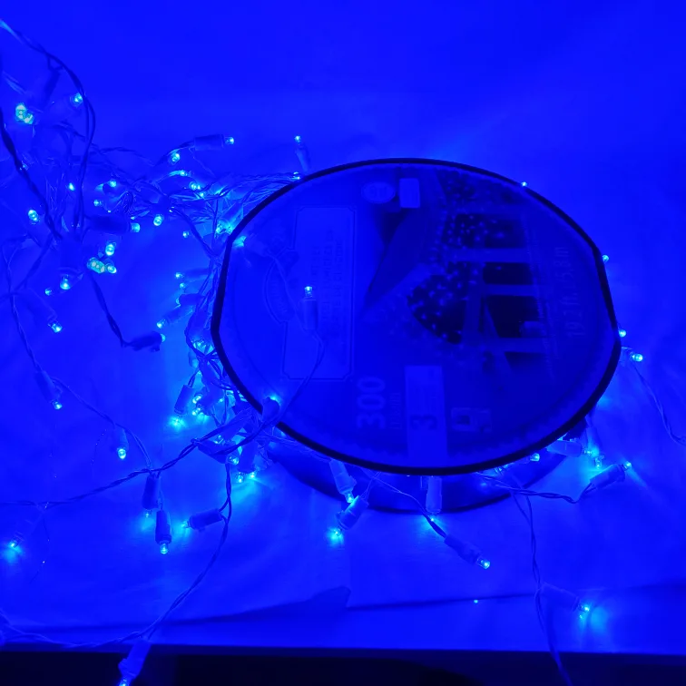 Holiday Time 300 LED Icicle Lights image indicator(7)