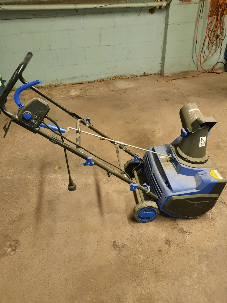 Snow Joe Electric Snow Blower