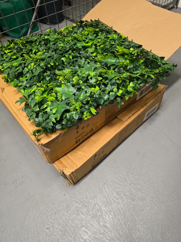 Artificial Green Wall Panels (8) image indicator(2)