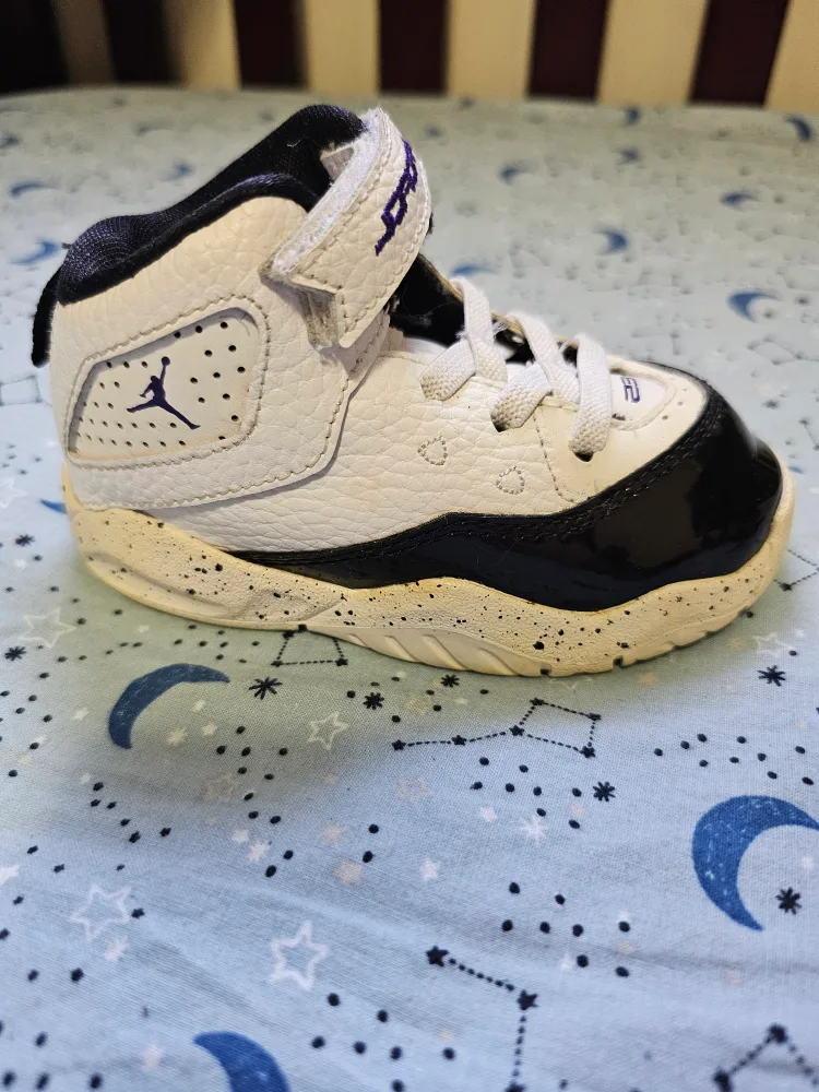 Nike Air Jordan B’Loyal Baby Sneakers Shoes CK1427-115 Size 6C image indicator(5)