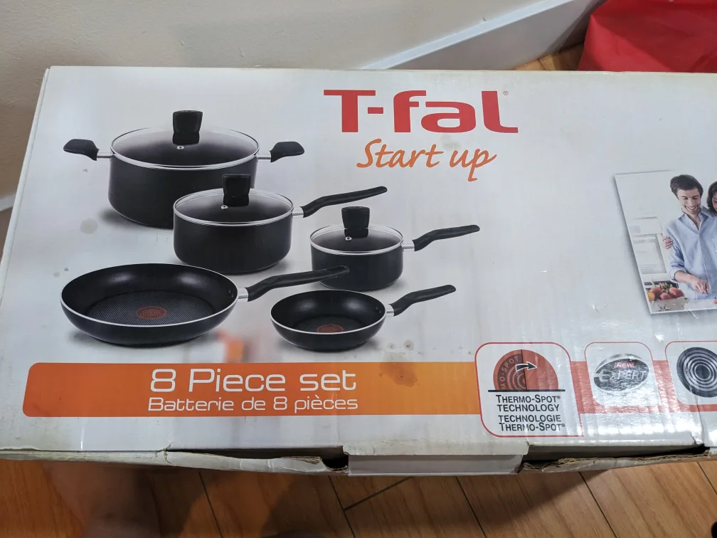 T-fal Start Up 8 Piece Cookware Set image indicator(2)