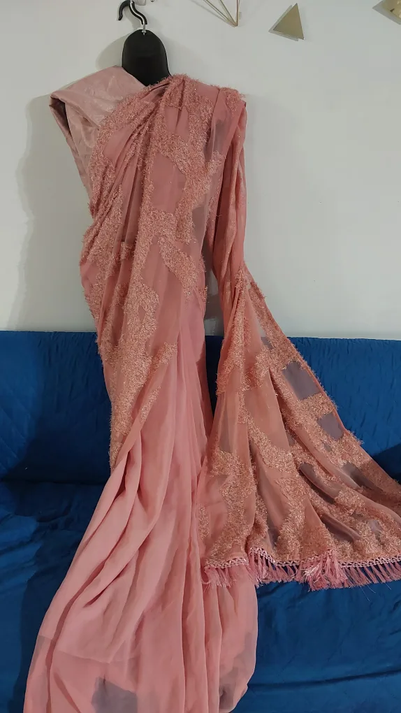 BNIB Ready to wear pre pleated attached lining sarees image indicator(9)