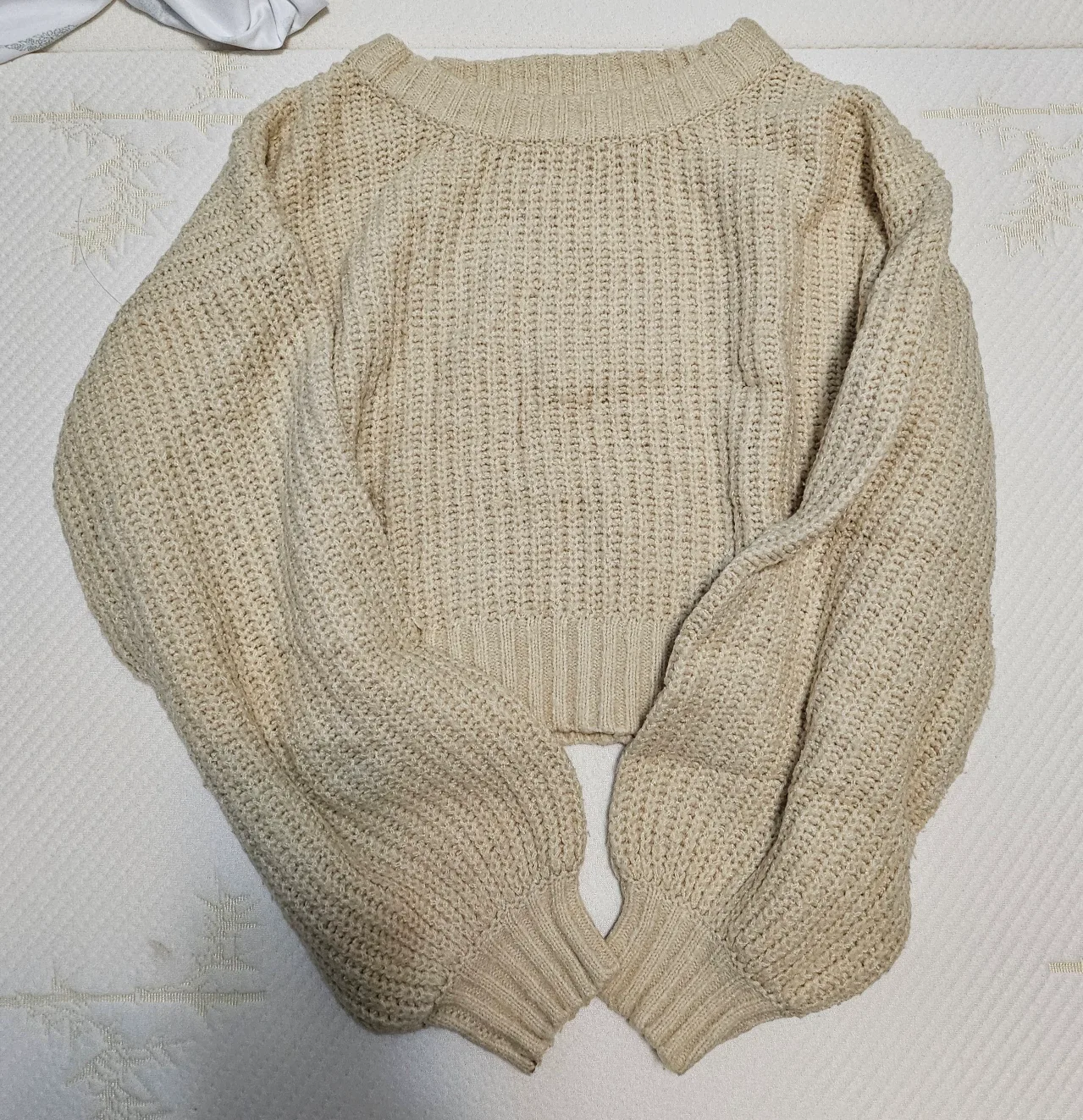 Liliybrown Cream Knit Sweater image indicator(2)
