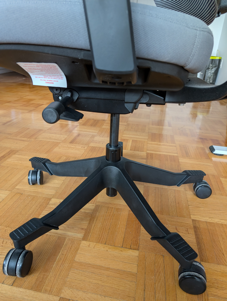 FlexiSpot Ergonomic Office Chair - photo 3