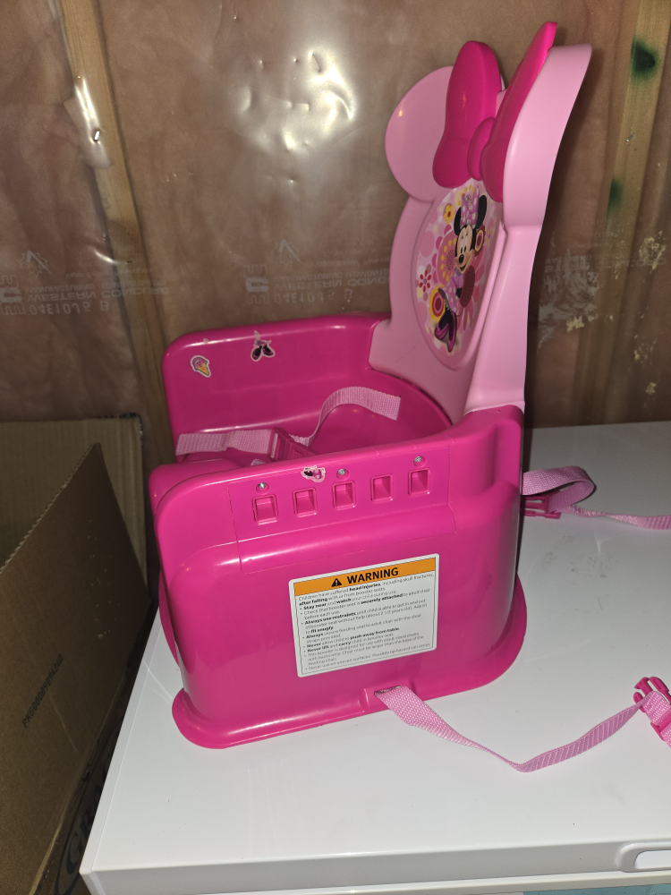 Girls Minnie Mouse Booster Seat W/Tray - photo 2