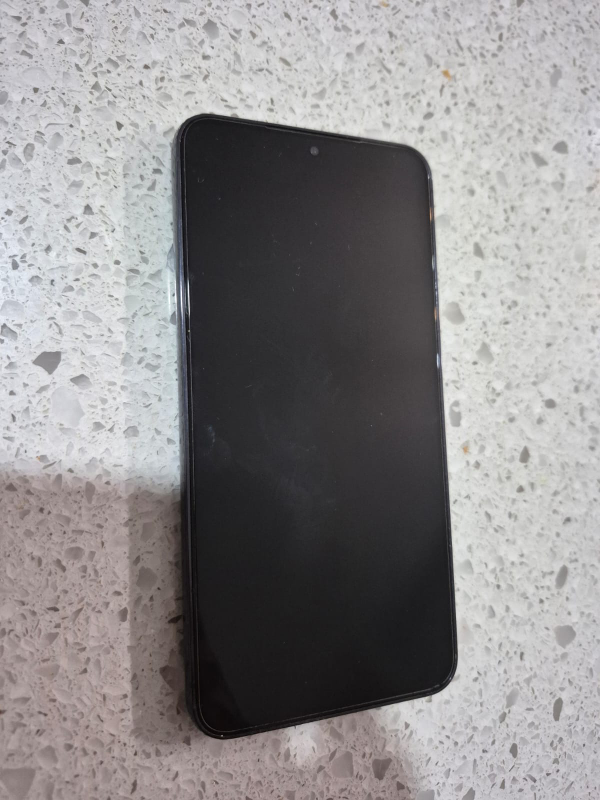 Samsung Galaxy S23 - photo 5