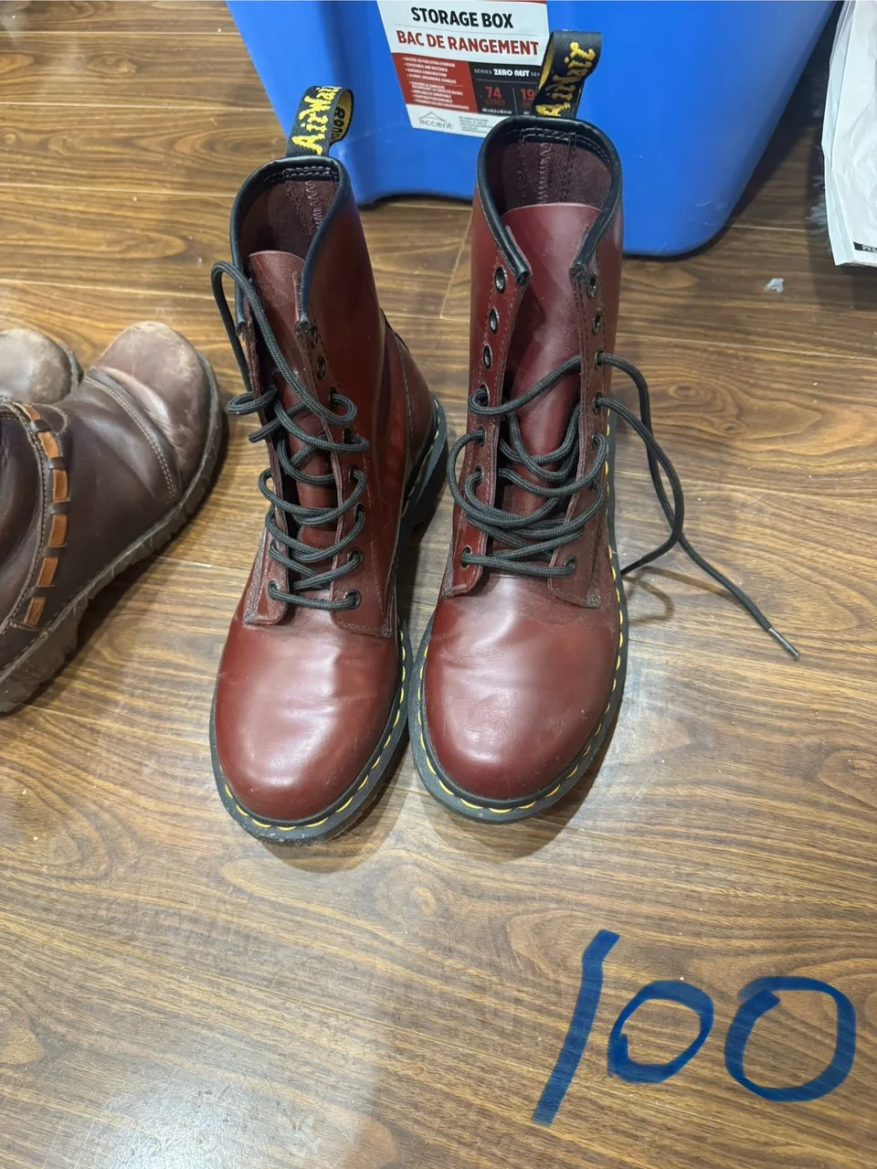 Dr martens leather boots image indicator(2)