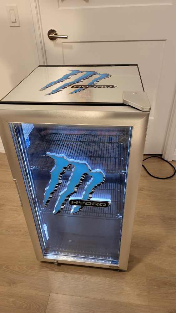 Monster Display Fridge - photo 4