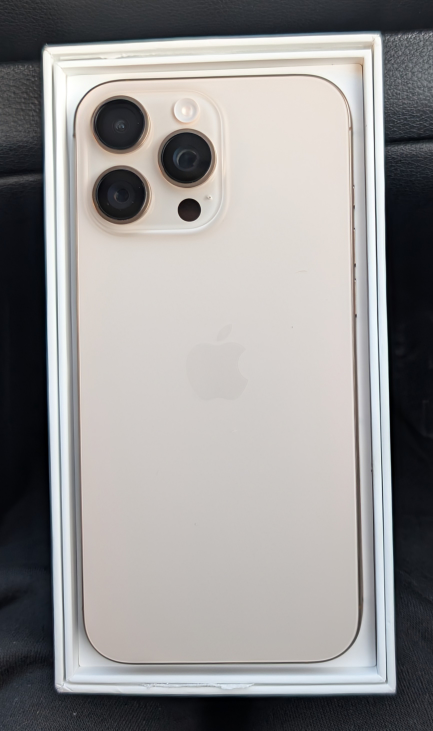 iPhone 16 Pro Max - 512gb - photo 2