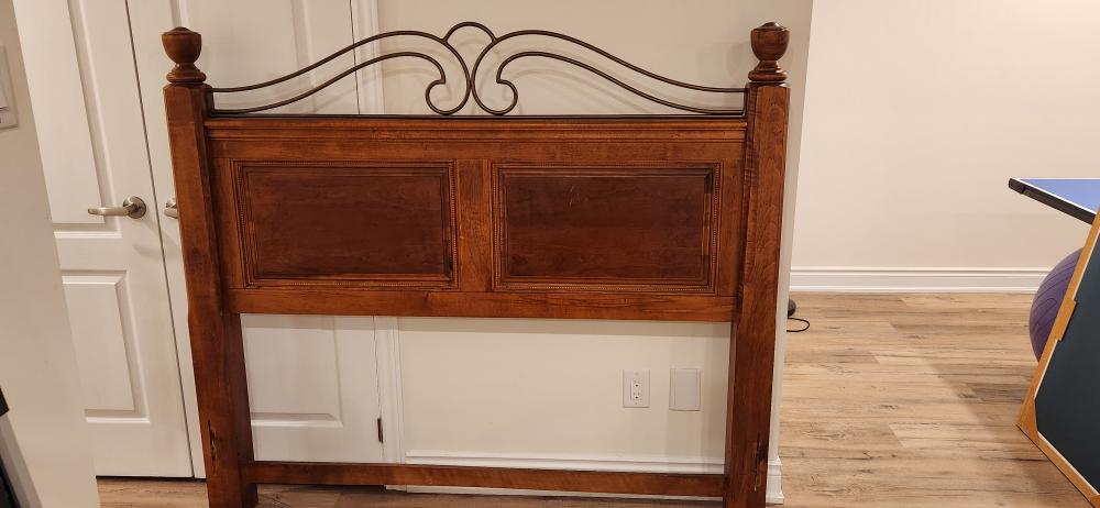 Solid Wood Queen Bed Frame!