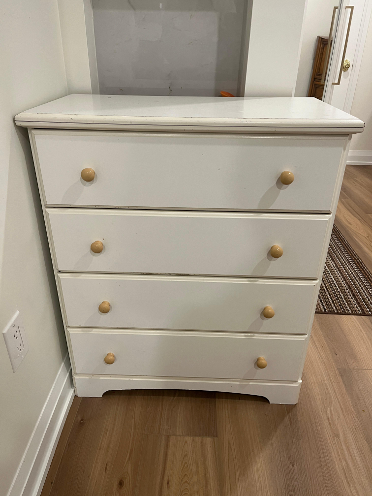 White 4-Drawer Dresser - photo 2