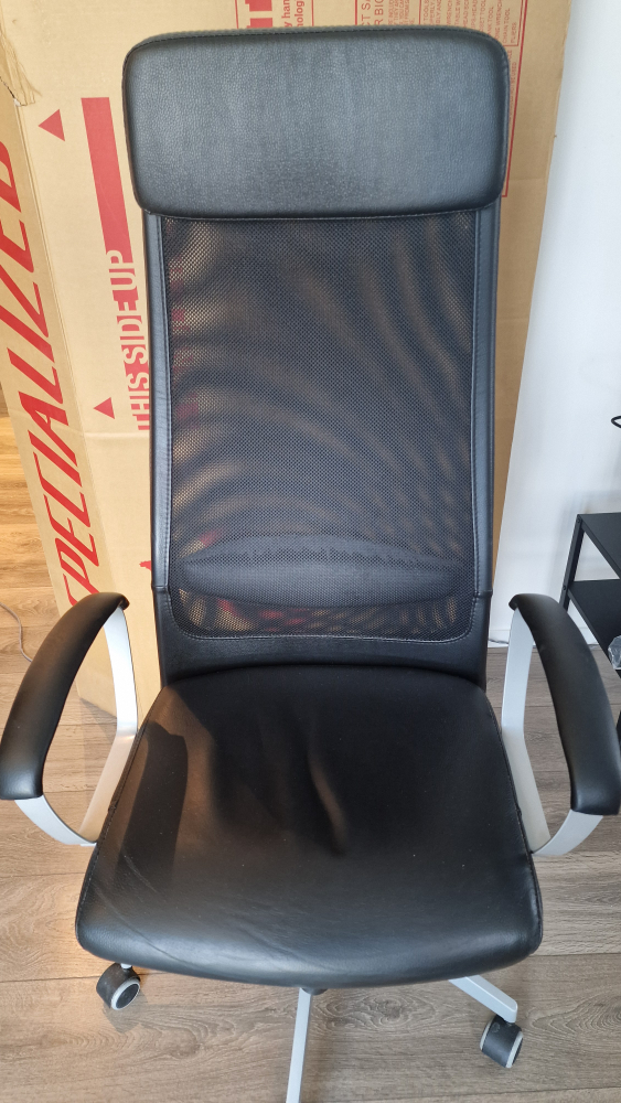 IKEA Black Mesh Office Chair - photo 2