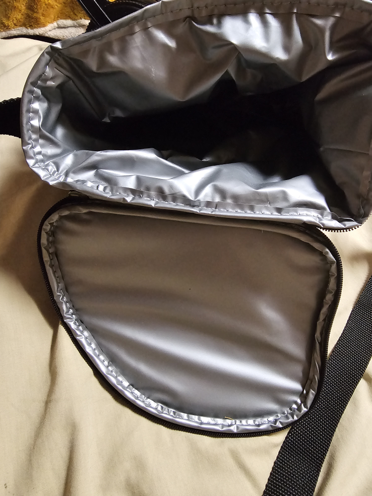 Carhartt insulated lunch bag + water bottle - photo 3