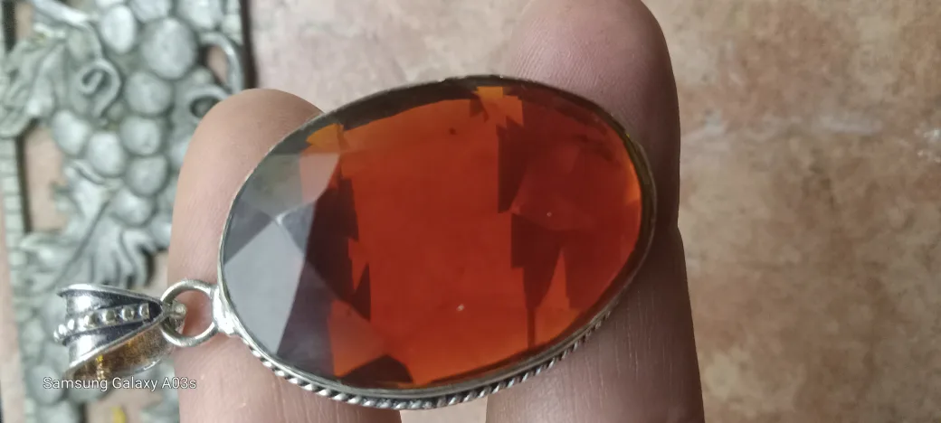 Red Gemstone Pendant image indicator(2)